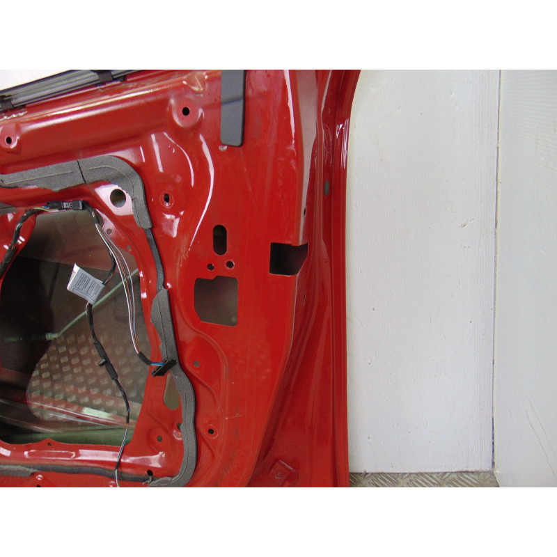 ROJO PUERTA DELANTERA DERECHA BMW SERIE 1 BERLINA (E81/E87)