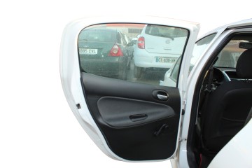 BLANCA  PUERTA TRASERA IZQUIERDA PEUGEOT 206 + Básico 2010 BLANCA 211400 PEUGEOT - 1