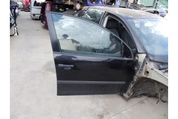 NEGRA PUERTA DELANTERA DERECHA VOLKSWAGEN GOLF V (1K1)(10.2003) Trendline 2004 NEGRA 210086 VOLKSWAGEN - 1