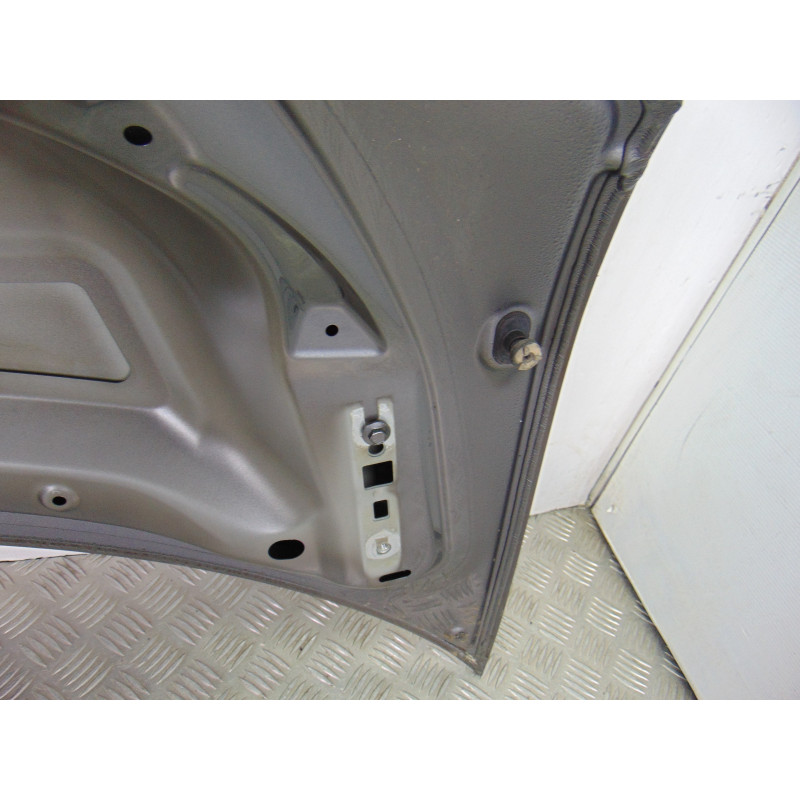 GRIS CENIZA TAPA MALETERO MERCEDES-BENZ CLASE CLA (BM 117) CLA 220 CDI 4Matic (117.305) 2015 GRIS CENIZA 193544 MERCEDES-BENZ - 