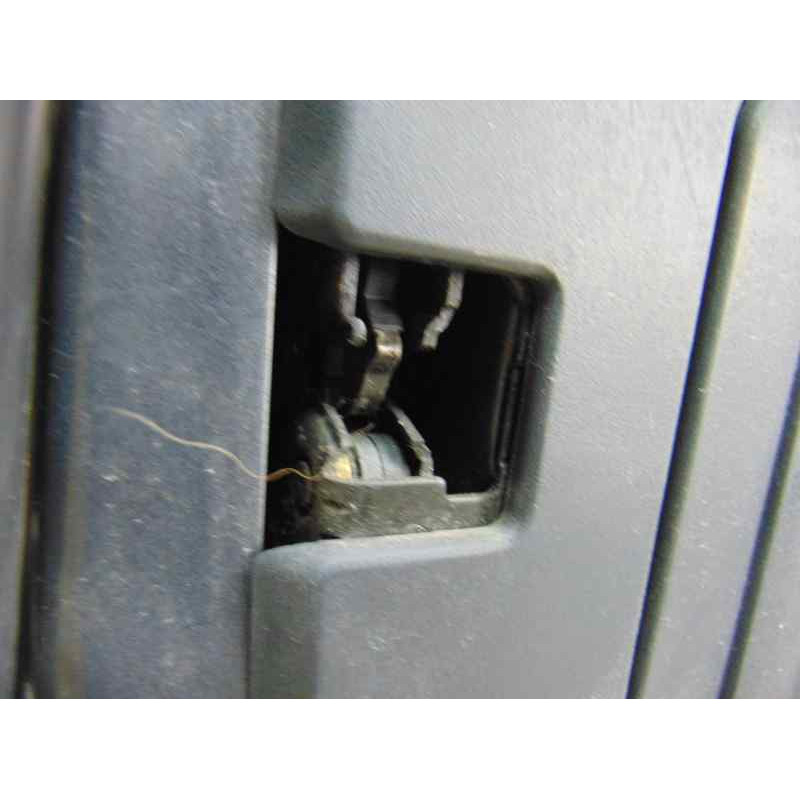 PARTE INFERIOR PORTON TRASERO BMW SERIE X5 (E53) 3.0d 2004 PARTE INFERIOR 176492 BMW - 4