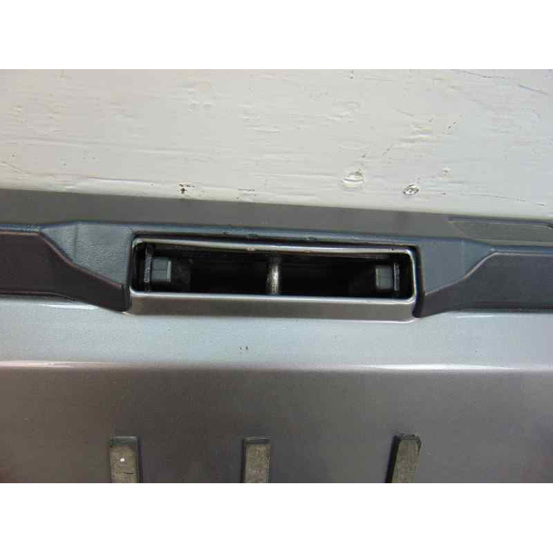 PARTE INFERIOR PORTON TRASERO BMW SERIE X5 (E53) 3.0d 2004 PARTE INFERIOR 176492 BMW - 8