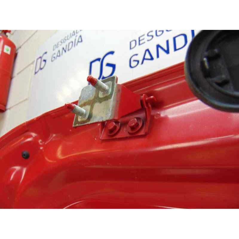 ROJO PORTON TRASERO FORD FOCUS BERLINA (CB8) Trend 2012 ROJO 176835 FORD - 2