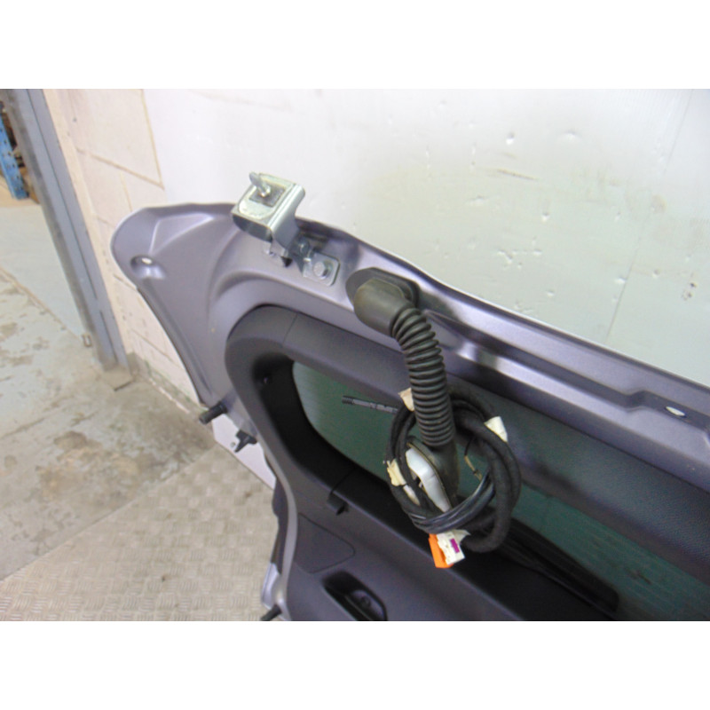 GRIS CENIZA PORTON TRASERO DS 3 CROSSBACK