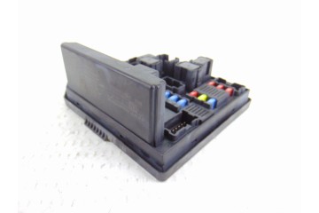 284B7JD00B CAJA RELES / FUSIBLES NISSAN QASHQAI (J10) Acenta 2010 284B7JD00B 198450 NISSAN - 2