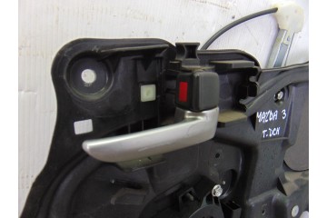 6 PIN ELEVALUNAS TRASERO DERECHO MAZDA 3 BERLINA (BK) 1.6 CRDT  Active 2007 6 PIN 199639 MAZDA - 2