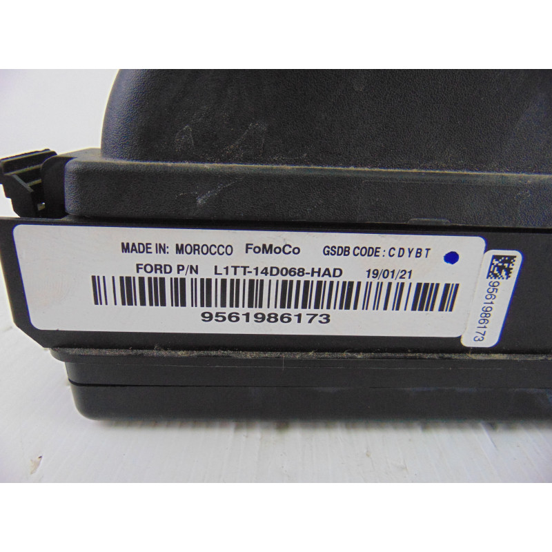 L1TT14D068HAD CAJA RELES / FUSIBLES FORD PUMA
