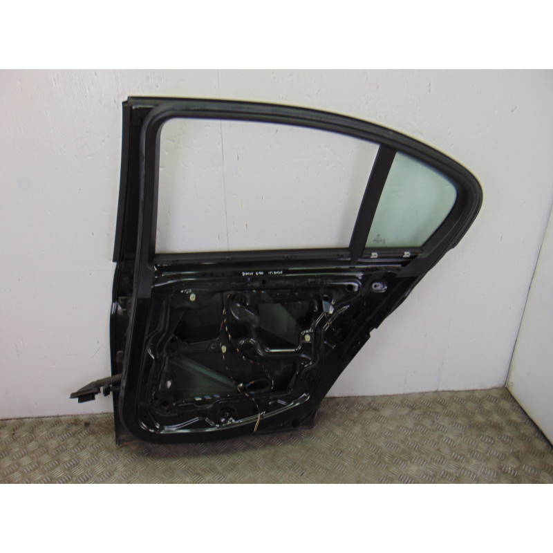 NEGRA PUERTA TRASERA DERECHA BMW SERIE 3 BERLINA (E90)