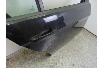 NEGRA PUERTA TRASERA DERECHA BMW SERIE 3 BERLINA (E90) 318d 2006 NEGRA 205232 BMW - 3