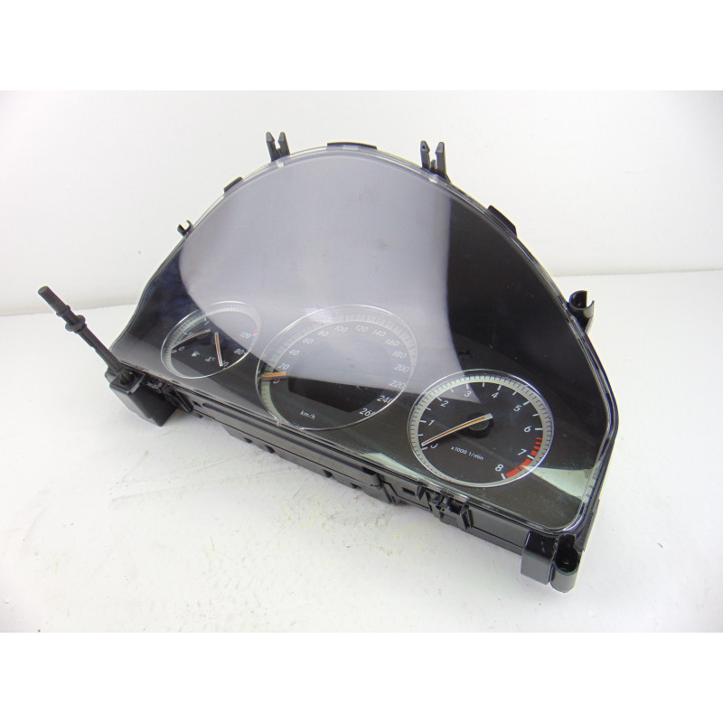 A2045402648 CUADRO INSTRUMENTOS MERCEDES-BENZ CLASE C (BM 204) BERLINA