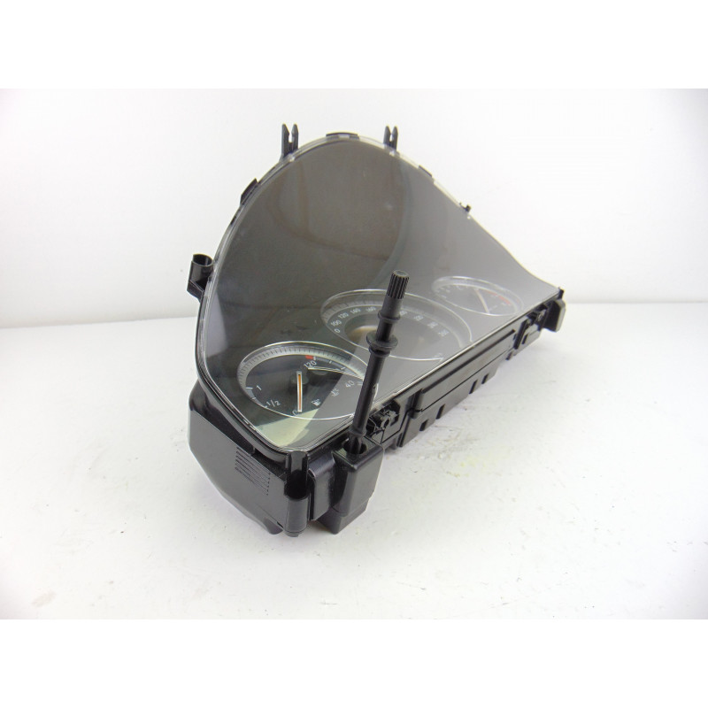 A2045402648 CUADRO INSTRUMENTOS MERCEDES-BENZ CLASE C (BM 204) BERLINA
