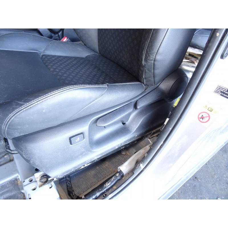  JUEGO ASIENTOS COMPLETO TOYOTA C-HR (X10) Hybrid Active 2018 214355 TOYOTA - 1