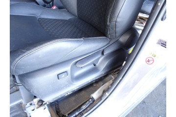  JUEGO ASIENTOS COMPLETO TOYOTA C-HR (X10) Hybrid Active 2018 214355 TOYOTA - 1