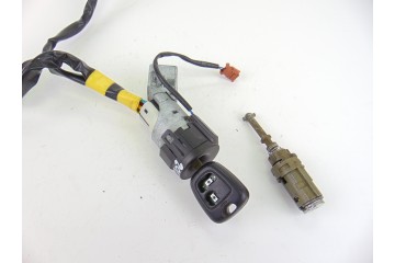  ANTIRROBO / LLAVE CONTACTO CITROEN C3 1.4 16V SensoDrive X-TR 2004 201284 CITROEN - 1