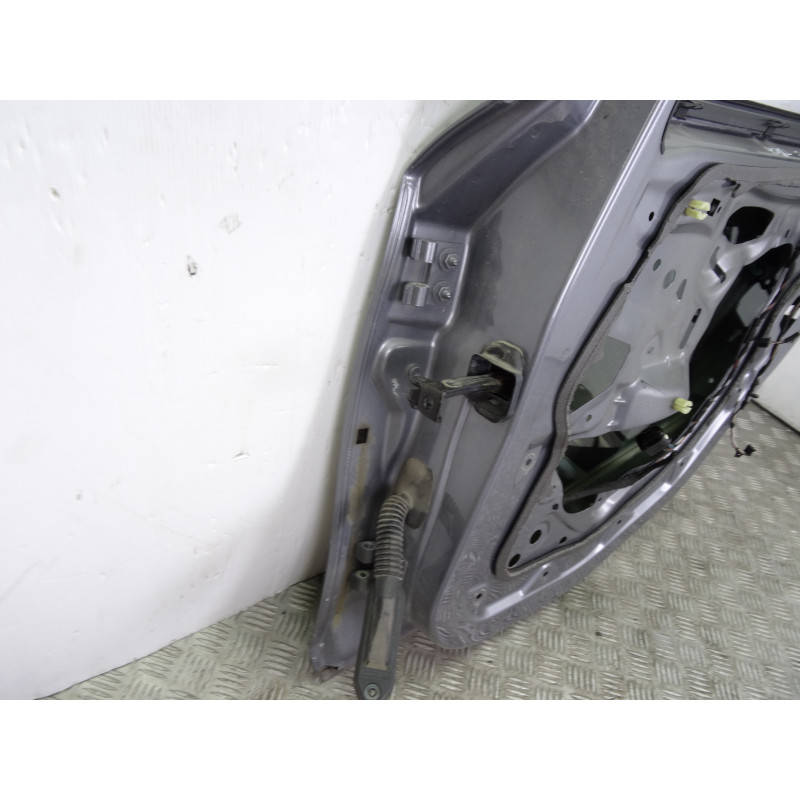 GRIS PUERTA TRASERA DERECHA BMW SERIE 1 BERLINA (E81/E87) 118d 2010 GRIS 202321 BMW - 1