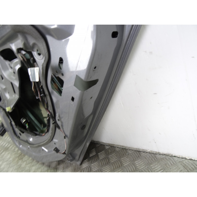 GRIS PUERTA TRASERA DERECHA BMW SERIE 1 BERLINA (E81/E87) 118d 2010 GRIS 202321 BMW - 4