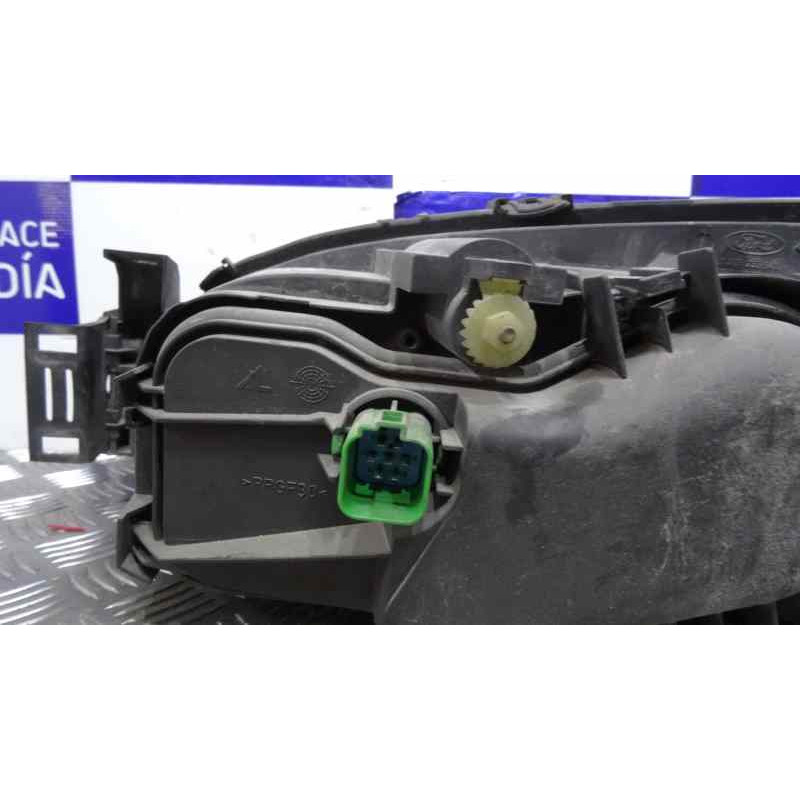  FARO DERECHO FORD MONDEO BERLINA (GE) Ambiente 2001 159169 FORD - 2