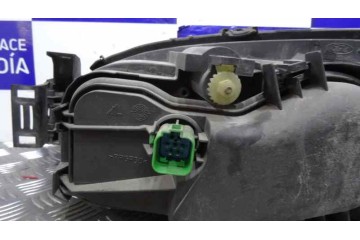  FARO DERECHO FORD MONDEO BERLINA (GE) Ambiente 2001 159169 FORD - 2