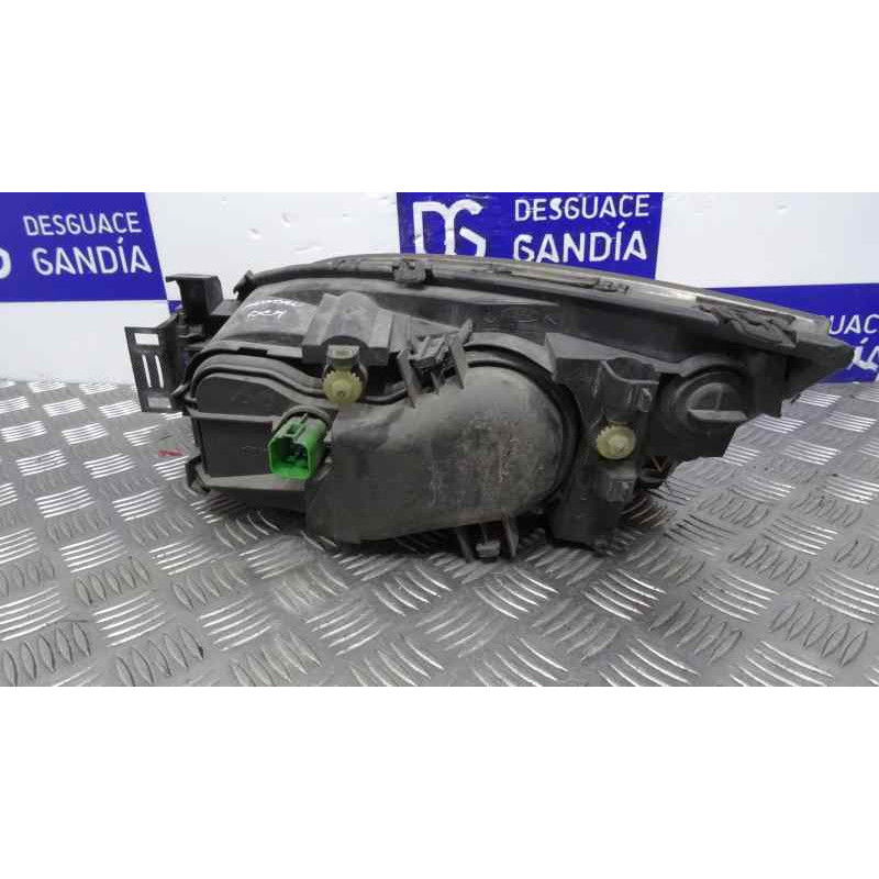  FARO DERECHO FORD MONDEO BERLINA (GE) Ambiente 2001 159169 FORD - 3