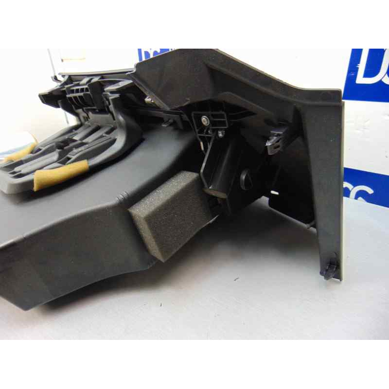 BBM4-64111K3006 GUANTERA MAZDA 3 BERLINA (BL) Active 2012 BBM4-64111K3006 182744 MAZDA - 3