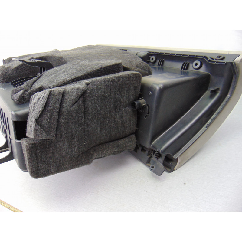 GRIS GUANTERA MERCEDES-BENZ CLASE A (BM 169)