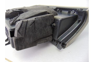 GRIS GUANTERA MERCEDES-BENZ CLASE A (BM 169)