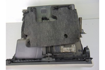 GRIS GUANTERA MERCEDES-BENZ CLASE A (BM 169)