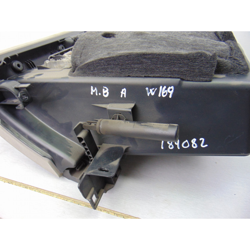 GRIS GUANTERA MERCEDES-BENZ CLASE A (BM 169)