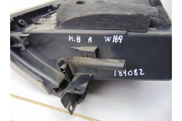 GRIS GUANTERA MERCEDES-BENZ CLASE A (BM 169)