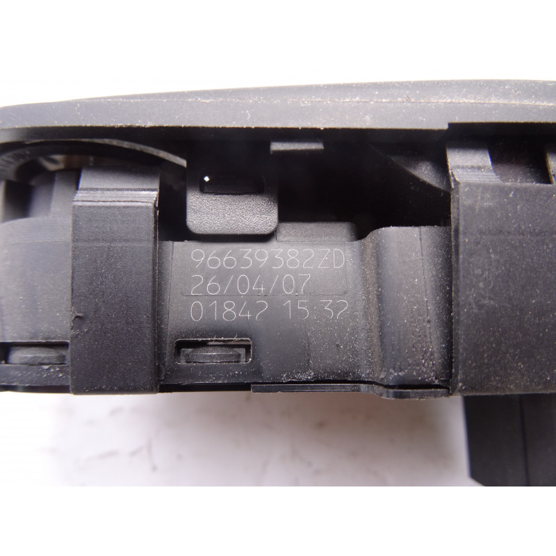 96639382ZD MANDO ELEVALUNAS DELANTERO IZQUIERDO CITROEN C4 PICASSO SX 2007 96639382ZD 209437 CITROEN - 1