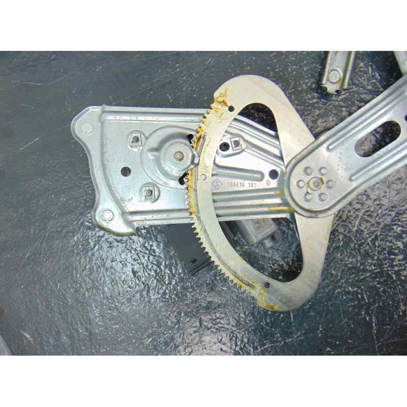 827310166R  ELEVALUNAS TRASERO IZQUIERDO RENAULT SCENIC III (JZ) Dynamique 2011 827310166R 180265 RENAULT - 1