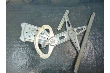 827310166R  ELEVALUNAS TRASERO IZQUIERDO RENAULT SCENIC III (JZ) Dynamique 2011 827310166R 180265 RENAULT - 2