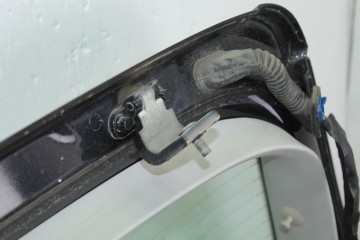 NEGRO PORTON TRASERO VOLKSWAGEN GOLF V (1K1)(10.2003) Trendline 2004 NEGRO 210090 VOLKSWAGEN - 1