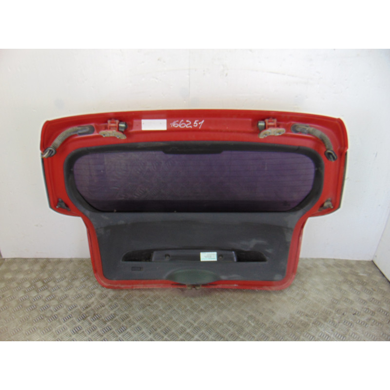 ROJO PORTON TRASERO BMW SERIE 1 BERLINA (E81/E87) 120d 2006 ROJO 166251 BMW - 2