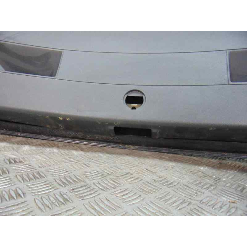 NEGRO PORTON TRASERO VOLKSWAGEN GOLF V (1K1)(10.2003)