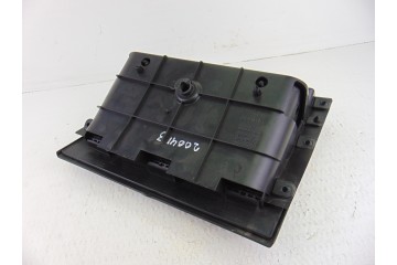 5801544529 GUANTERA IVECO DAILY FURGÓN Caja cerrada 45C... batalla 3000 2019 5801544529 200413 IVECO - 1