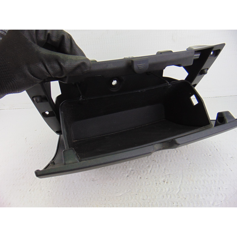 5801544529 GUANTERA IVECO DAILY FURGÓN Caja cerrada 45C... batalla 3000 2019 5801544529 200413 IVECO - 2