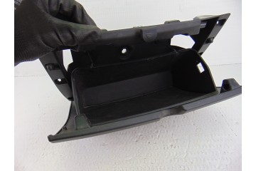 5801544529 GUANTERA IVECO DAILY FURGÓN Caja cerrada 45C... batalla 3000 2019 5801544529 200413 IVECO - 2