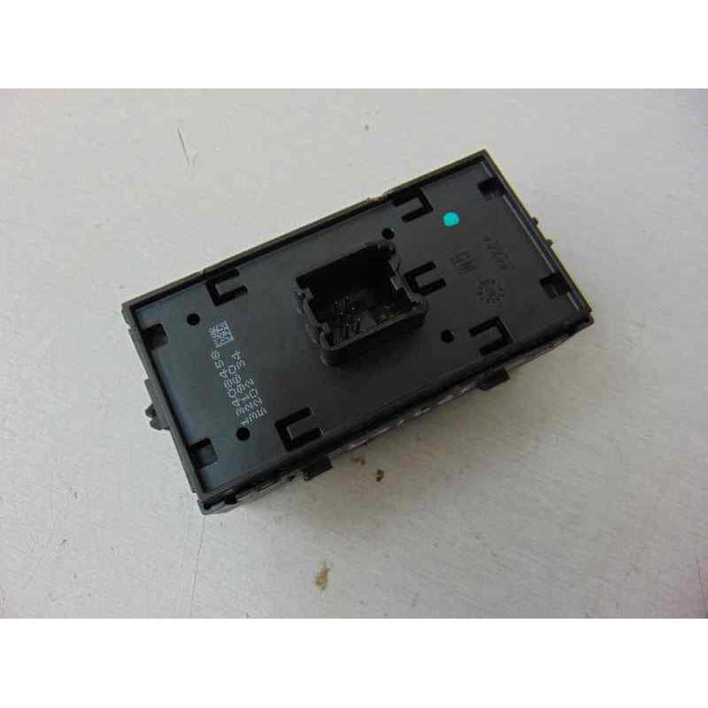 13408458 MANDO ELEVALUNAS DELANTERO IZQUIERDO OPEL ASTRA K BERLINA 5P Dynamic Start/Stop 2015 13408458 184169 OPEL - 2