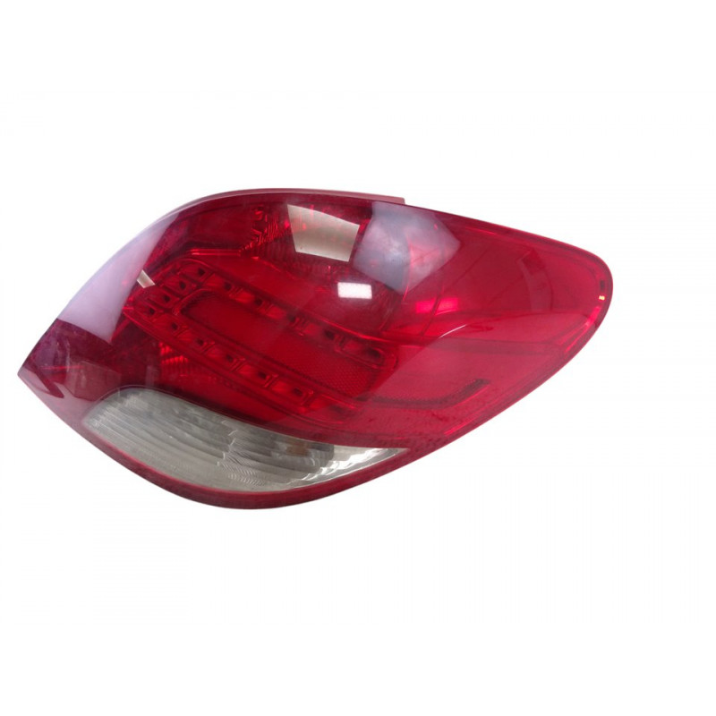 PILOTO TRASERO DERECHO PEUGEOT 207