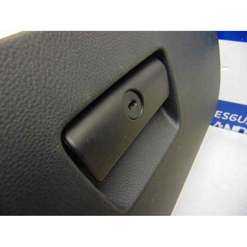 NEGRA GUANTERA BMW SERIE 3 TOURING (E91) 320d 2006 NEGRA 177215 BMW - 7