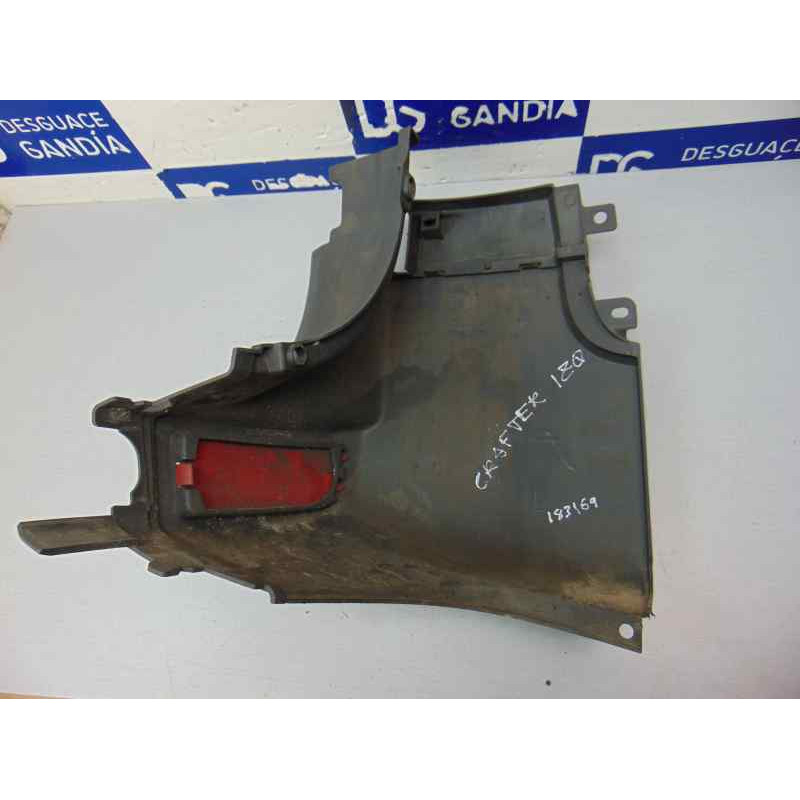 A9068802371 PUNTERA PARAGOLPES TRASERA IZQUIERDA VOLKSWAGEN CRAFTER FURGÓN (2E) Caja cerrada 35, batalla larga con techo super a
