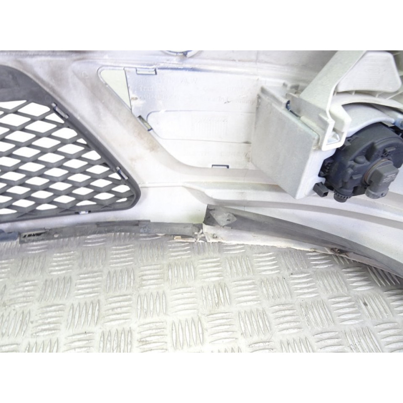 AZUL PARAGOLPES DELANTERO FORD FOCUS BERLINA (CAP)