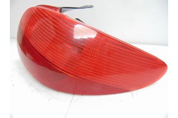 PILOTO TRASERO DERECHO PEUGEOT 206