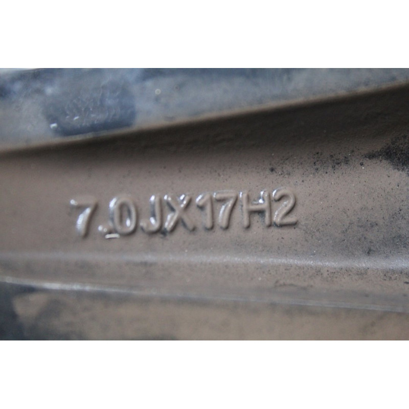 R17 LLANTA FIAT II TIPO (356) BERLINA