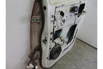 ROJA PUERTA DELANTERA DERECHA NISSAN NV200 /EVALIA (M20/M) Kombi Comfort 2010 ROJA 204483 NISSAN - 2