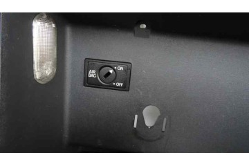 GUANTERA VOLKSWAGEN TOURAN (1T2)