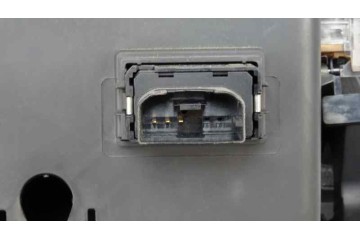 GUANTERA VOLKSWAGEN TOURAN (1T2)