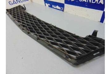 A1698850224 REJILLA PARAGOLPES CENTRAL MERCEDES-BENZ CLASE A (BM 169)