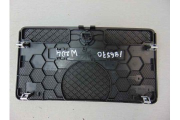 A2046800  REJILLA DELANTERA MERCEDES-BENZ CLASE C (BM 204) BERLINA C 220 CDI (204.008) 2009 A2046800 186570 MERCEDES-BENZ - 1